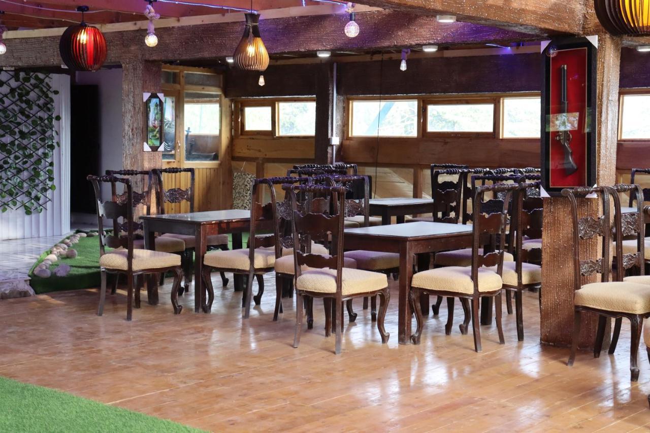 Hotel Al Azeem Ayubia Exterior photo