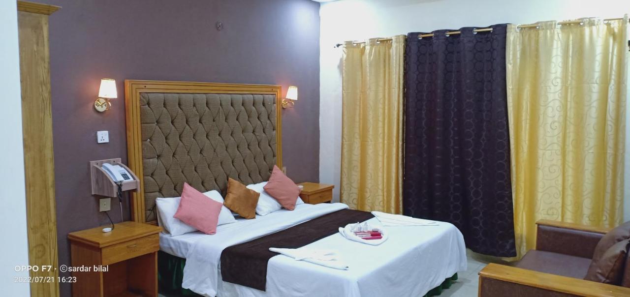 Hotel Al Azeem Ayubia Exterior photo